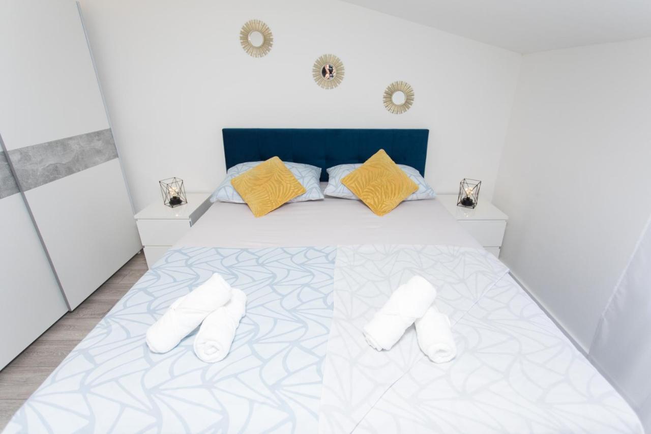 Apartment Gold Podstrana Exterior foto